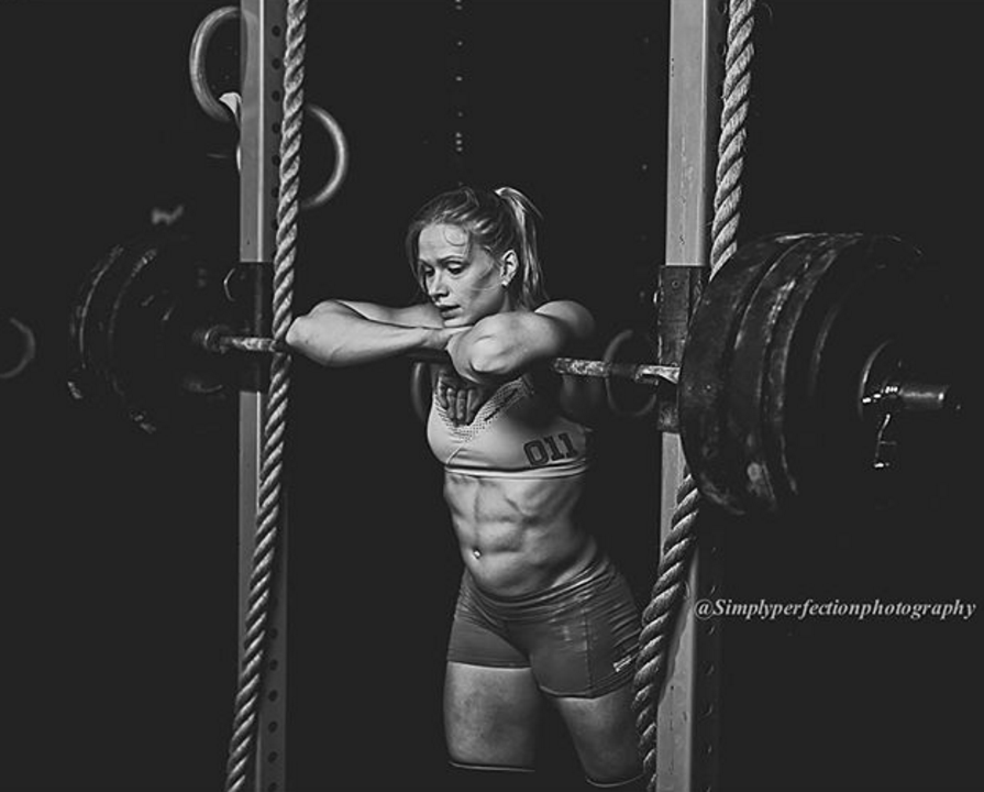 barbells-and-fortitude:  Instagram: @simplyperfectionphotography