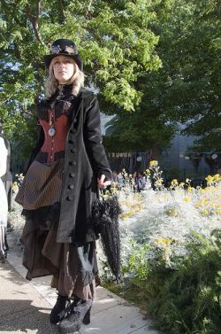 Steampunk-Girl:  Steampunk Girl  Http://Steampunk-Girl.tumblr.com/