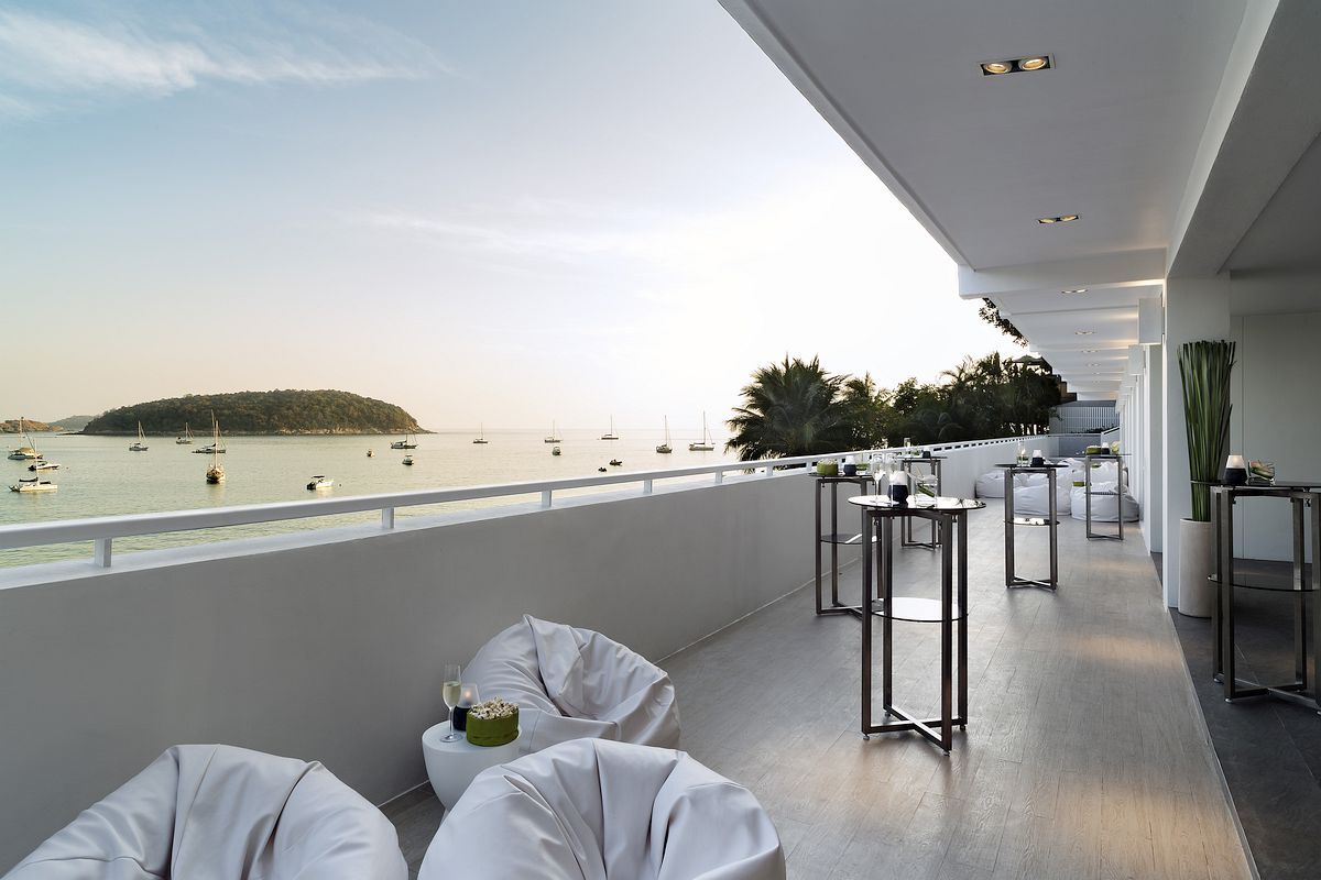 luxuryaccommodations:  The Nai HarnFormerly known as the Royal Phuket Yacht Club,