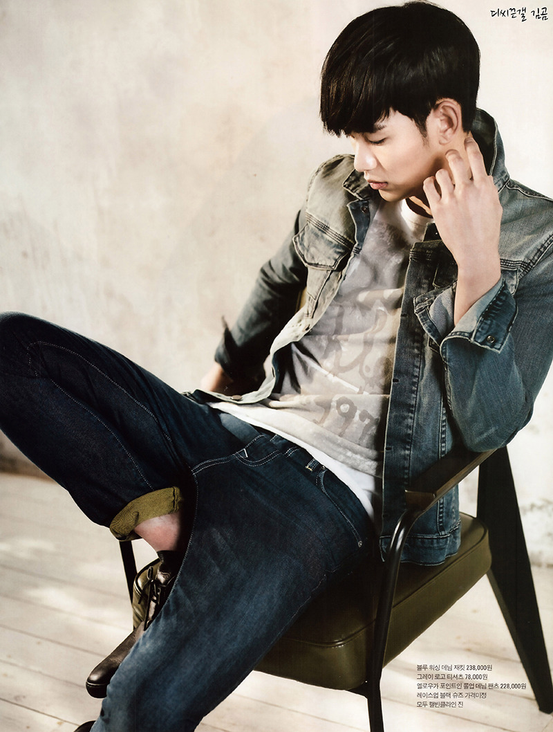 ryoosukeyamada:  Kim Soo Hyun - Calvin Klein 