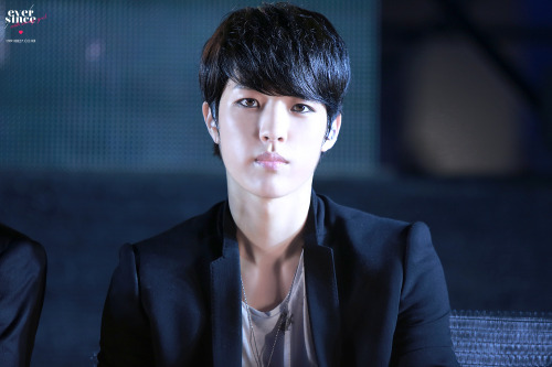 ifntsungyeol:  140519 INFINITE 1.2.3 Showcase in Japan© Ever Since | do not edit, crop or remove watermark.         
