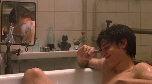 likes-08: Michael Pitt as Matthew and Louis Garrel as Theo in “The Dreamers” (2003)