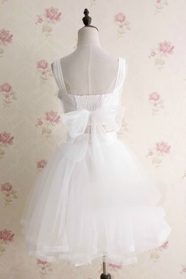 nymphetfashion:    Tulle Overlay Tie-back Crop Top &amp; Tulle Skirt Set