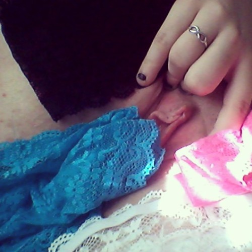 Dainty Dirty Damsel