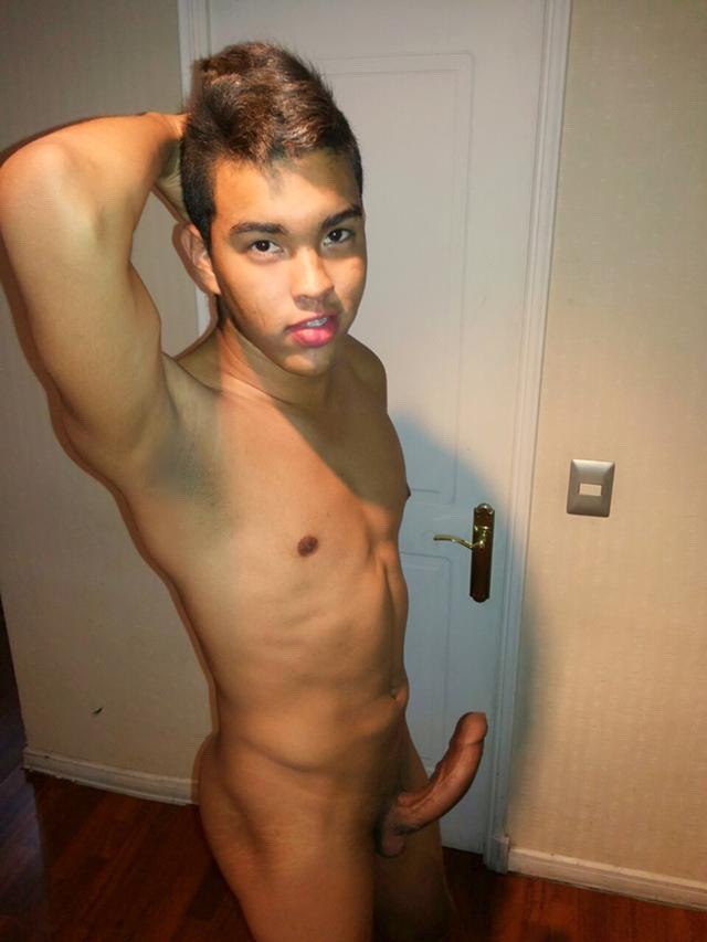 penesmexicanos66:  Un deli colombiano 😆😈