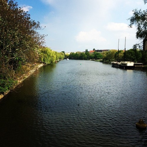 hier: Am Kanal