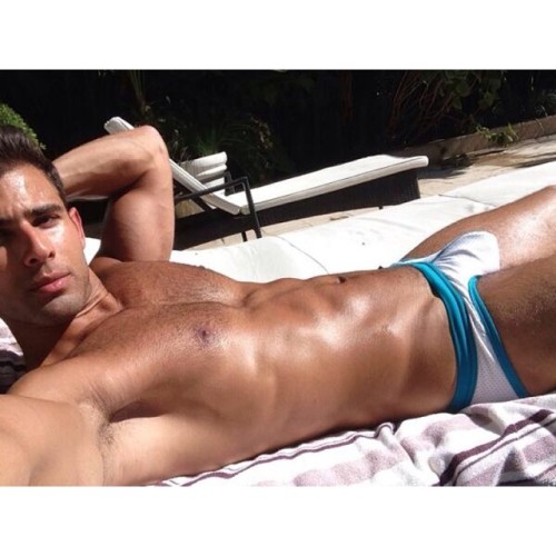 hotguypics:   @pablohernandezofficial