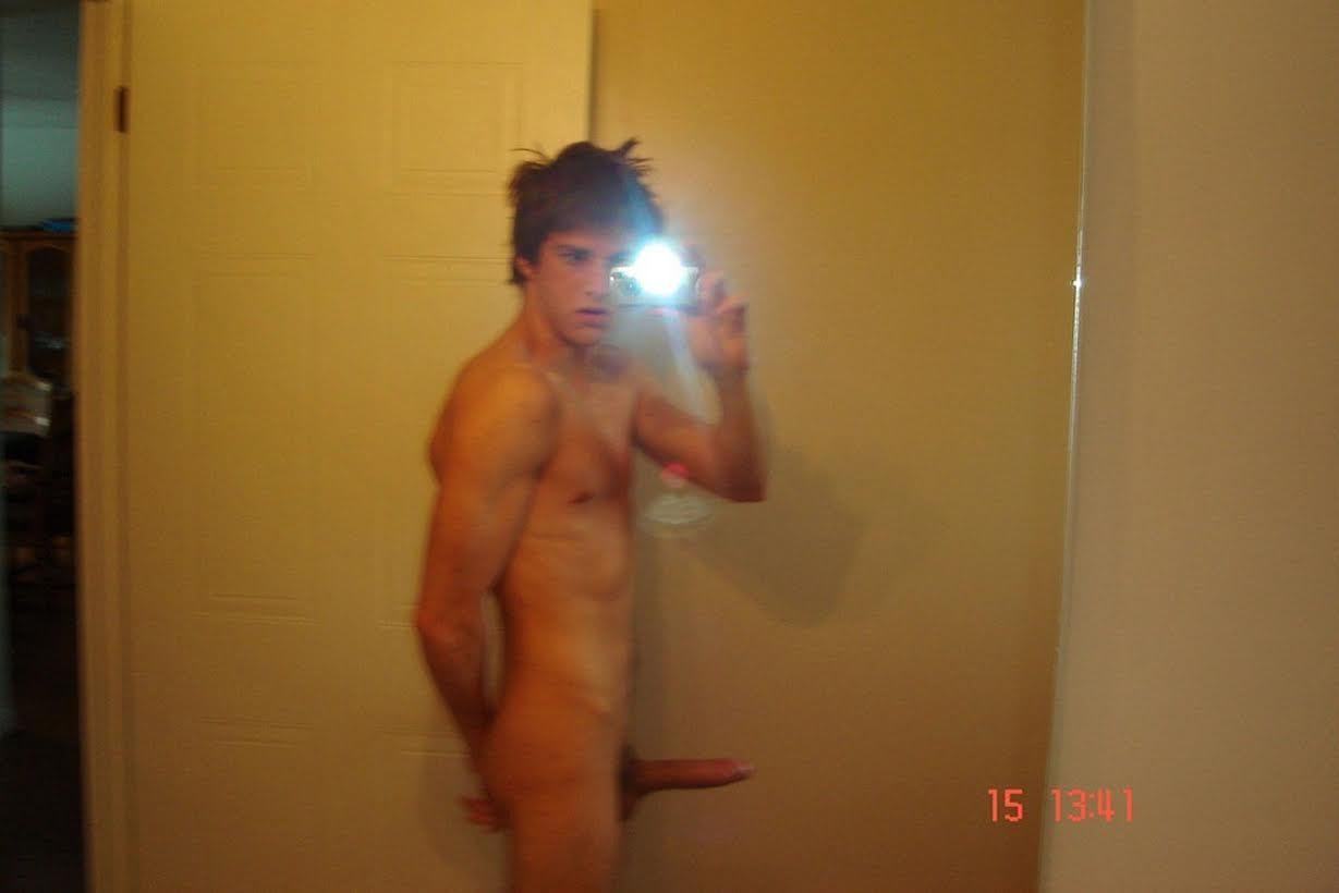 Guys should be Naked