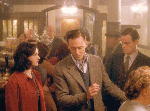 allaboutloki:Not gonna lie. Im scared of him here. Amazing actor. He went: no touchie, THANK YOU VER