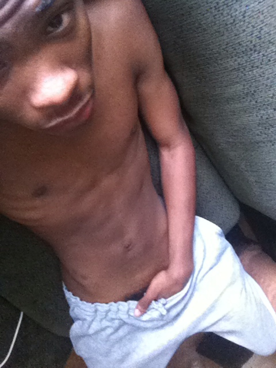mboi68:  xrated-gemini:  @TheXRatedGemini  Fine and Cute. Lethal