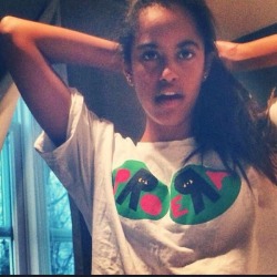 readheraura:  Malia Obama rockin’ a Pro