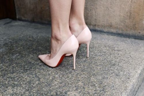 hottest-shoes:#shoes #luxuryshoes #couture #fashion #highfashion #highheels #highheelshoes #niceshoe