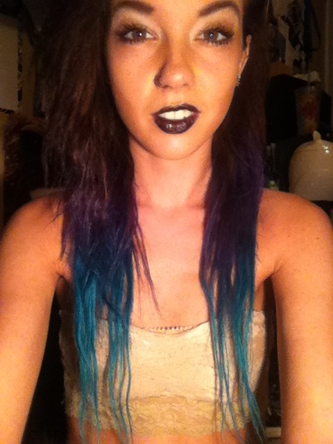 m-eganelizabeth:  hi now I officially can take shitty Felice Fawn photos and not