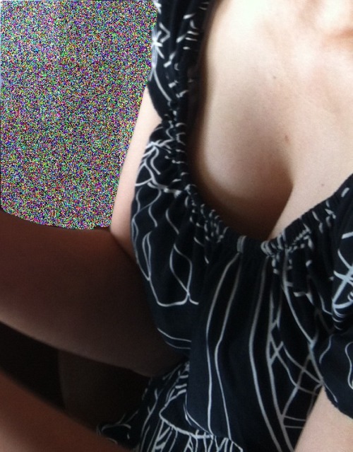 malaysianstorys: Part 2 of Bank Manager who always like to wear low cut in office.  Submission from 