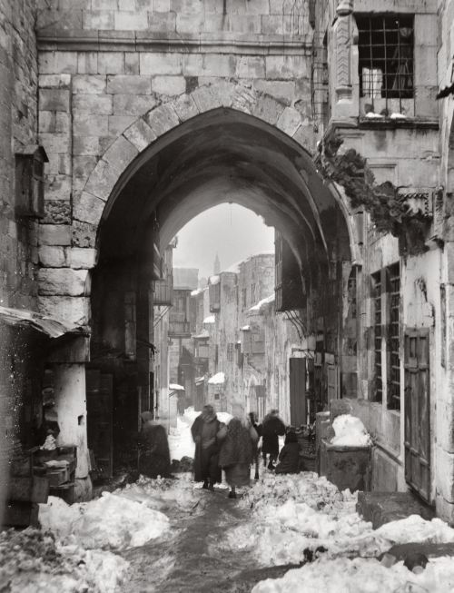 takemetojerusalem:Snow In Jerusalem [1920]الثّلج في القدس 