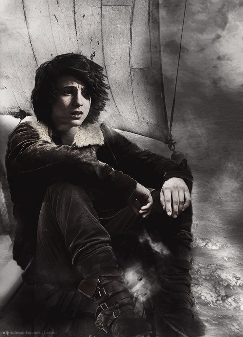 ofcloudyskies:  “Nico claimed that he liked to keep watch because he had good eyes.