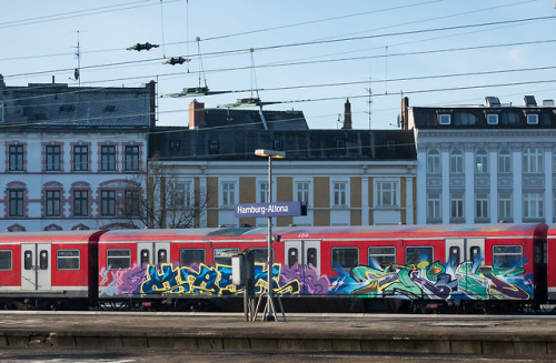 https://backcar.tumblr.com/post/183333636007