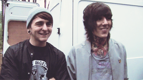 oli-sykes-is-bae666:  Awh damn 