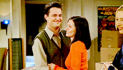 jo-magueijo:F.R.I.E.N.D.S meme: [1/8] episodes → The One Where Everybody Finds OutI thought you guys