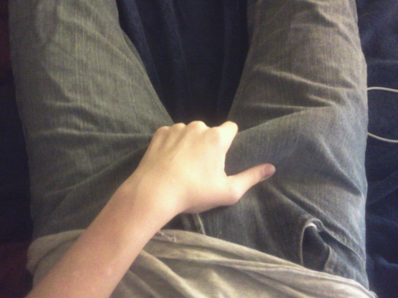 dickpicnation:Bulging in these jeans… ;)