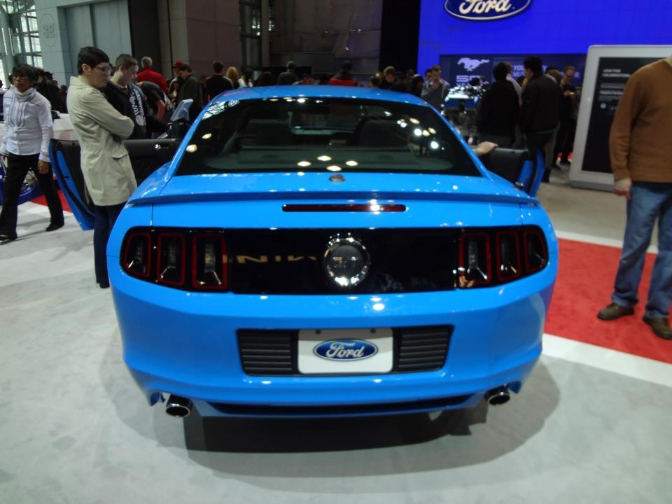 fuckyeahfordmustangs:  NYIAS 2013 Mustang GT
