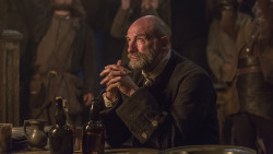 outlander-starz:  you can tell that everyone’s listening to them having sex 