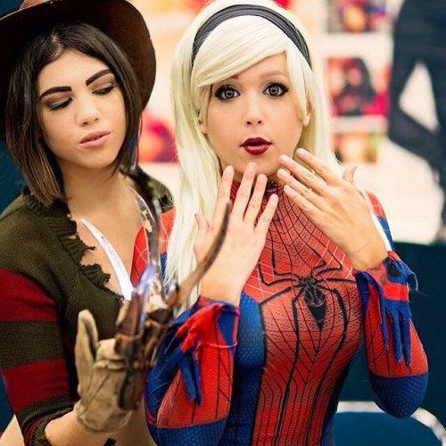 nicolejeancosplay:  Sweet dreams, Gwen. Photo of me and my lady @brie_bri at @rosecitycc #gwenstacy #freddykrueger #freddy #elmstreet #nightmareonelmstreet #spiderman #spidey #marvel #cosplay #cosplayer #nicolemariejean #nmj #briannanicole