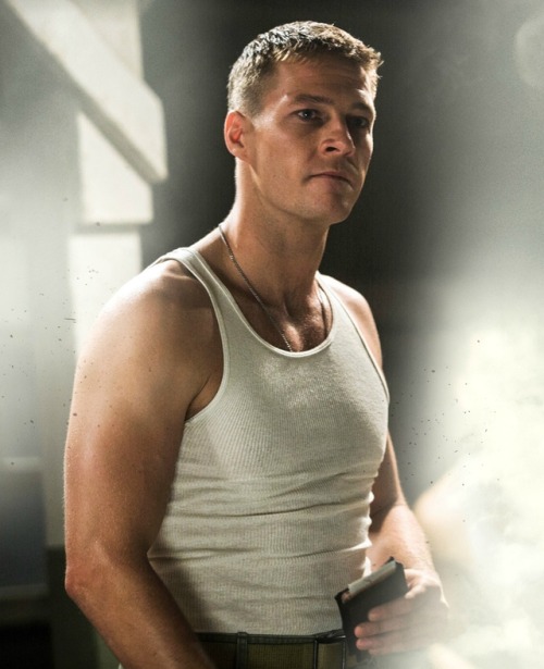 robinsandza: Luke Braceyin Hacksaw RidgeLuke Bracey