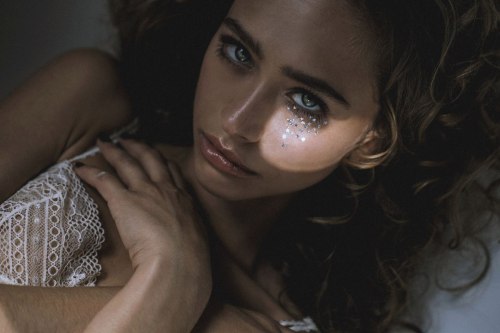 https://amazinggirlsphotos.tumblr.com/post/156675095618