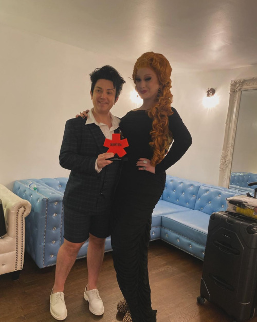 Screenshot Dump Of Jinkx At The Queerties Last Night!!! Shes Absolutely Glowing Im So In Love With Her