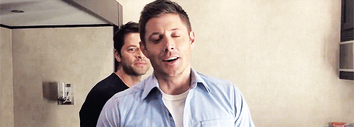 ardimousprime35:  I think ; maybe Misha has a thing for Jensen’s neck .. Maybe.