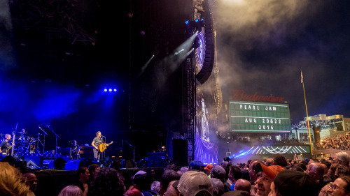 @pearljamWrigley Field 8.22.2016Color shots Part 1 of 3