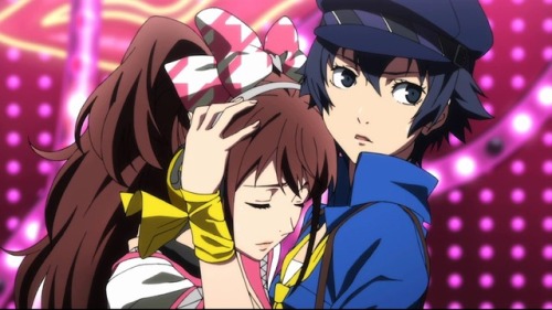 theholylight: One of my favorite moments in DAN! I just love how Naoto worried about Rise and caught