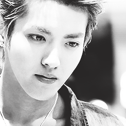 kpop-icons:  kpop icons | wu yifan (kris; bw) 