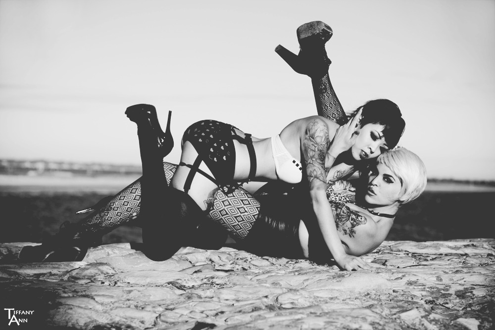  Models: Mulan D &amp; Chelsea Deville Body Cages: Sweet Sweet Lust Photographer: