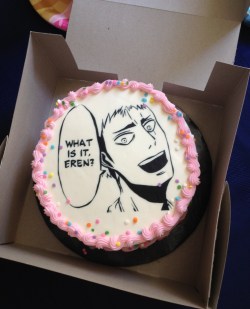 shingeki-no-butthole:  I think it’s high time I showed you all my birthday cake 