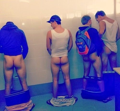 broswithoutclothes:  Variations On A Theme