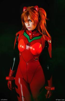 dreamerinchastity:  A lot of awesome fun Evangelion Cosplay!!! You all did great!