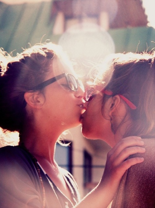I love girls.