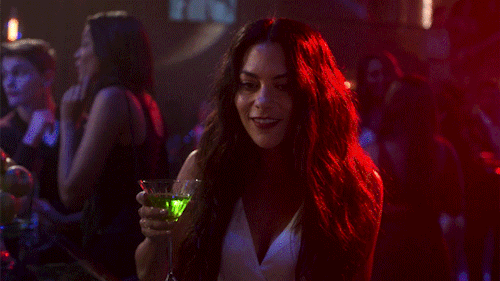 laurel-raatko-lance: I’ll have… an appletini.