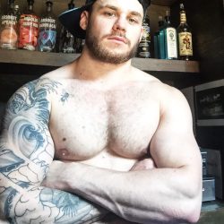 misterjames78:  matthewcamp:  #bulk #snowhitetan