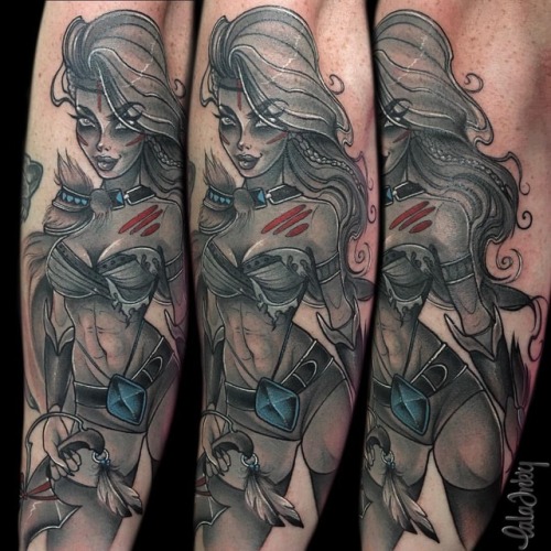 I have a good 3-4 months of tattoo posts to catch up on, this is one of them! Another Viking babe fo