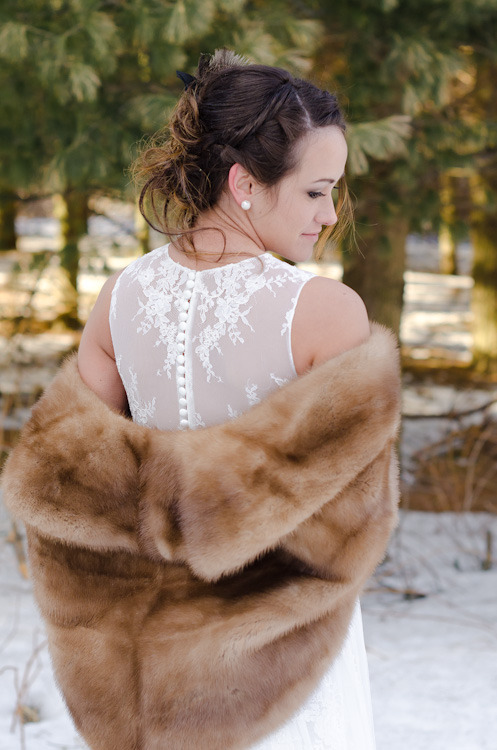 Winter Woodland Wedding Styled Shoot via Styled and Wed | Photos by Val Mitchell Phot