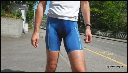 Sex femboydl:  pee break in shiny spandex shorts pictures