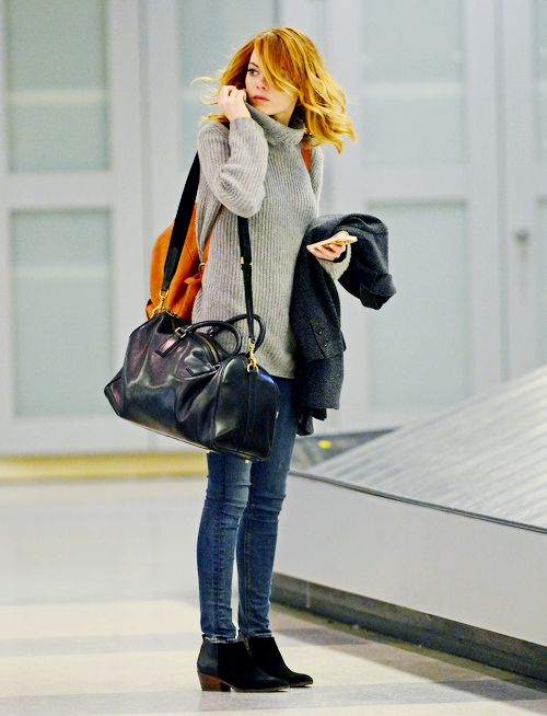 emstonesdaily:  Emma Stone arriving at JFK Airport in New York, January 13th 2014