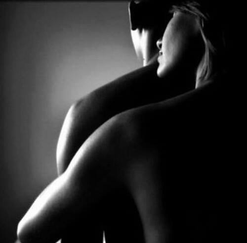 I love when I have the chance to snuggle into him like this :)