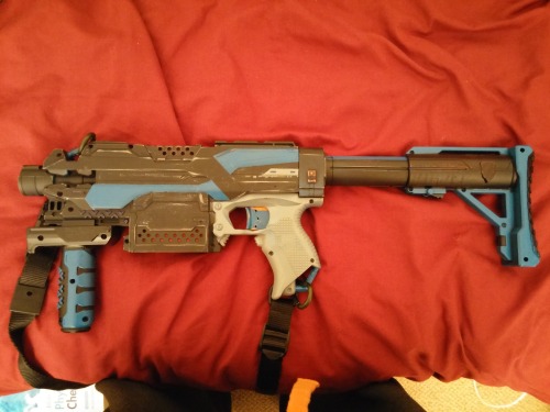 fenrir-kin:watchtheseteeth:Two of my NERF guns for Bug Hunt, a NERF based LARP in the UK. Take every