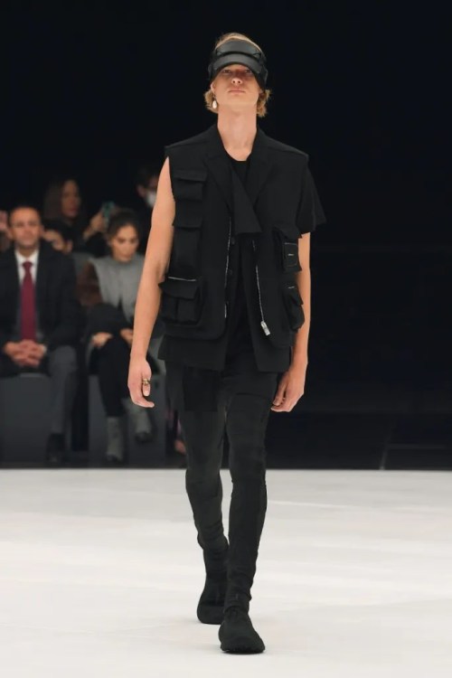 fashionablymaleofficial: (via Givenchy RTW Spring 2022 Paris)