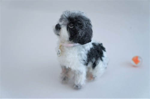 A needle felted Shih tzu “Pickle” based on real pet images.Have a great weekend!