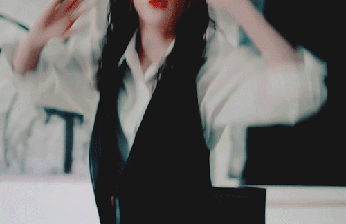 Me: Stop Please, Kang Seulgi Ah~